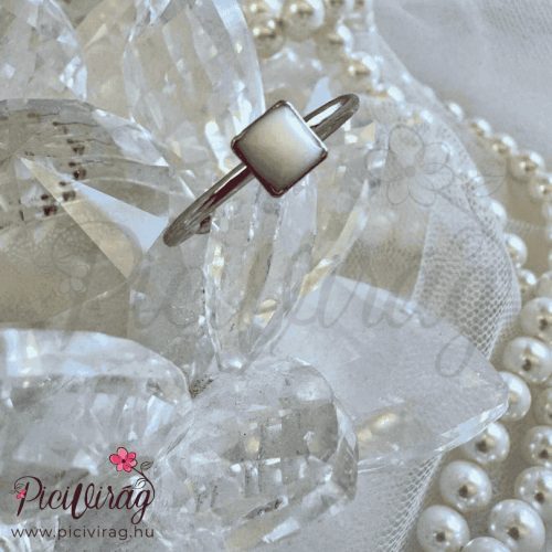 Lélekcsillám gyűrű hajjal